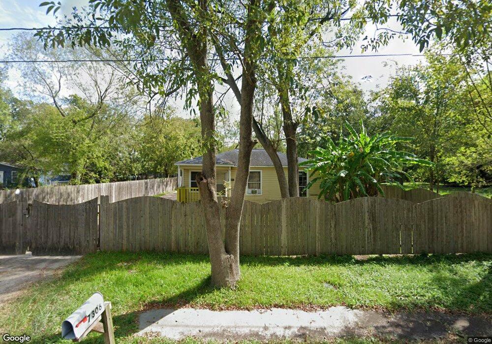 7306 1/2 Lavender St, Houston, TX 77016 - photo 1