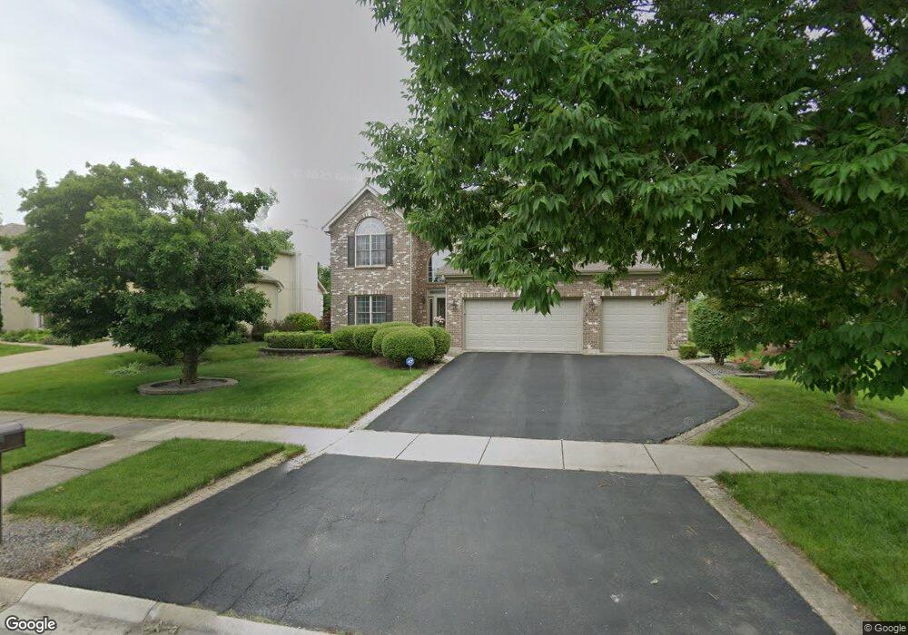 2412 Cloverdale Rd unit 1, Naperville, IL 60564 - photo 1