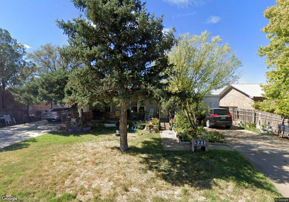 521 Spruce Ave, Dumas, TX 79029 - photo 1