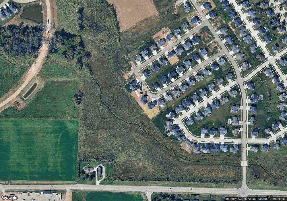 5421 N Jasper Ln, Appleton, WI 54913 - photo 1