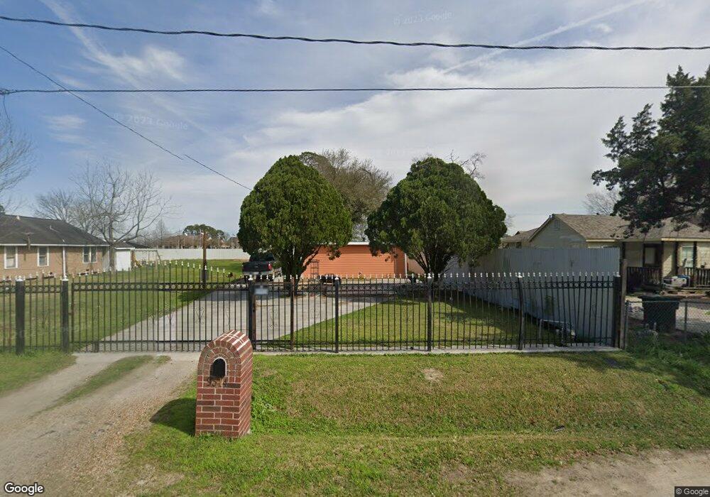 9314 Exeter St, Houston, TX 77093 - photo 1