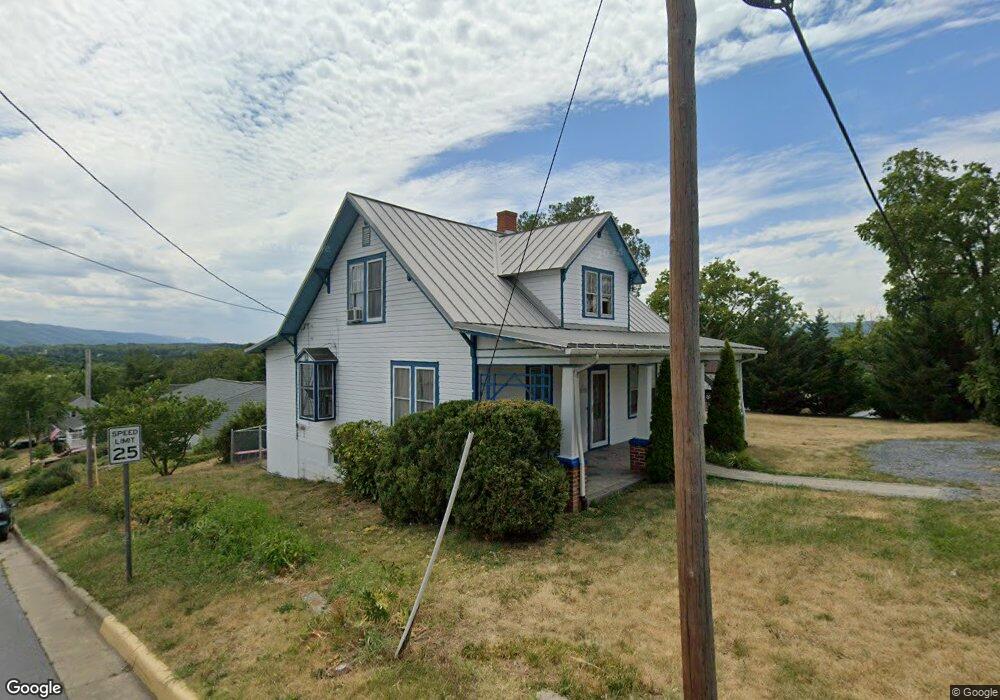 392 Thompson St, Strasburg, VA 22657 - photo 1