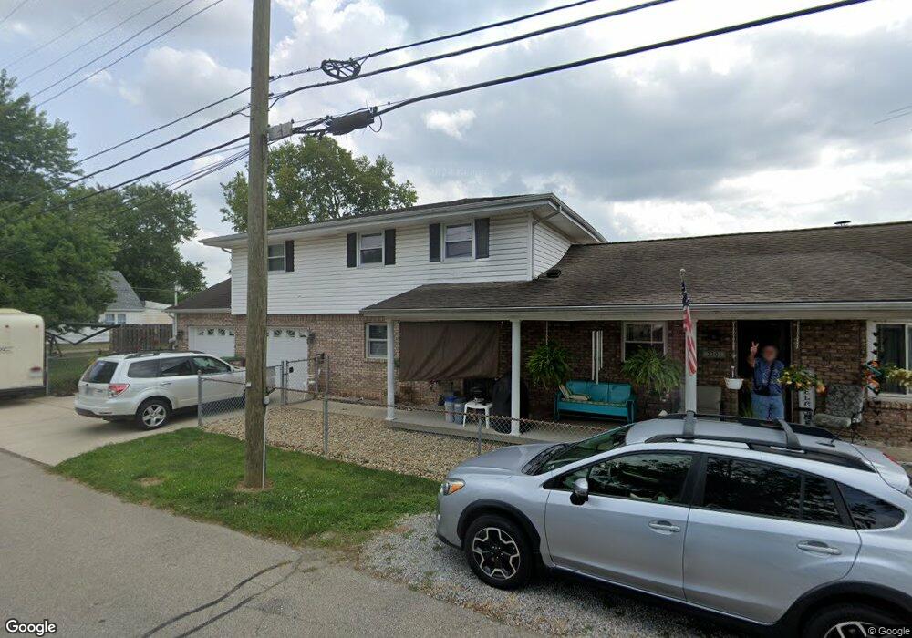 2301 6th St, Columbus, IN 47201 - photo 1