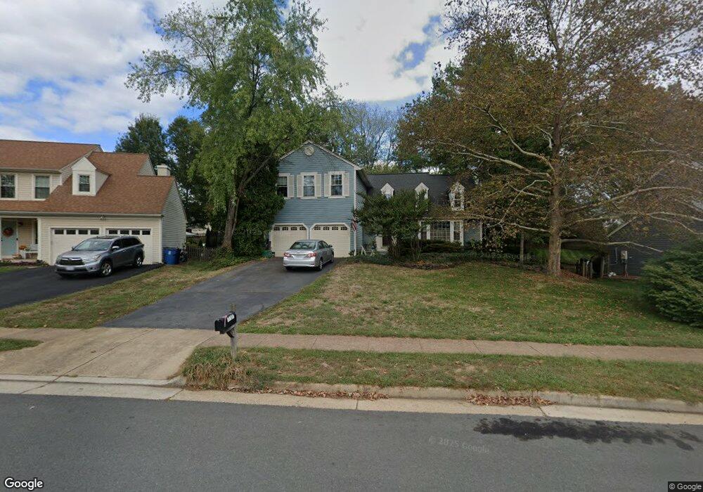 3017 Emerald Chase Dr, Herndon, VA 20171 - photo 1