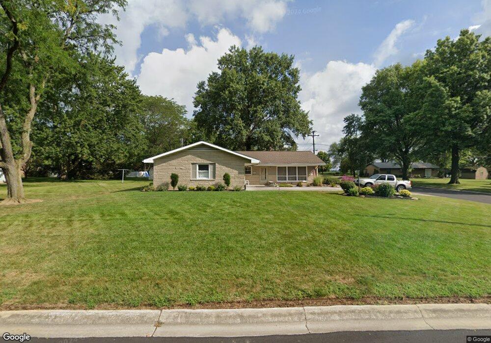 1105 W Water St, Berne, IN 46711 - photo 1