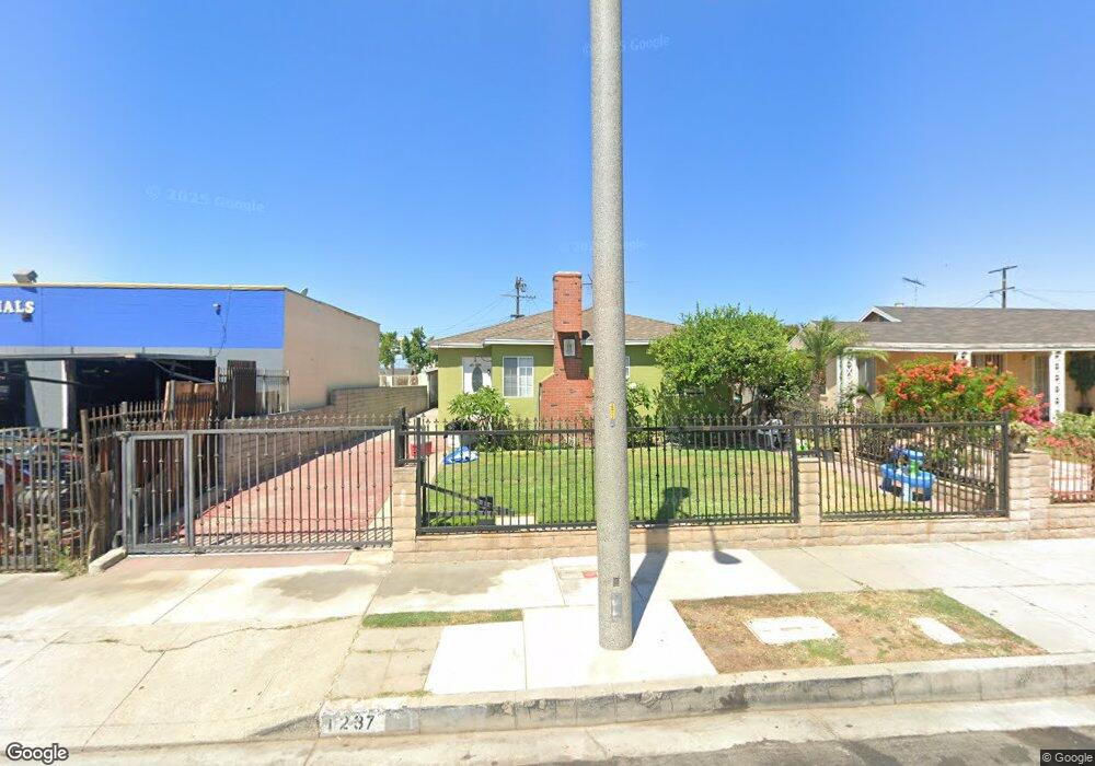 1237 S Grevillea Ave, Inglewood, CA 90301 - photo 1