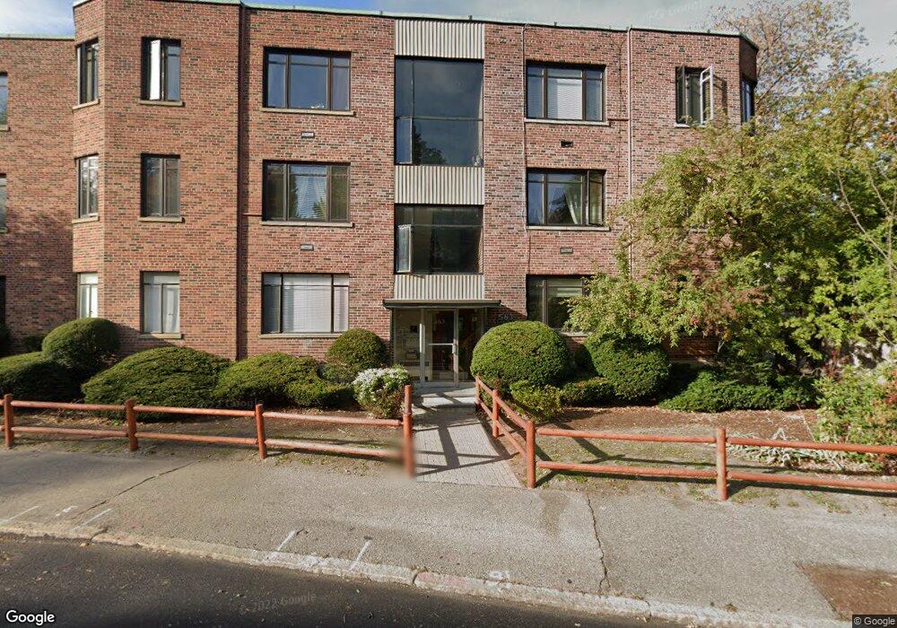 563 Washington St unit 15, Brookline, MA 02446 - photo 1