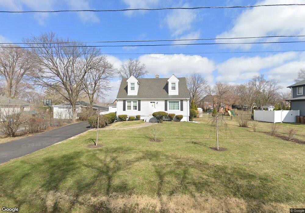 15W112 E Harvard St, Elmhurst, IL 60126 - photo 1