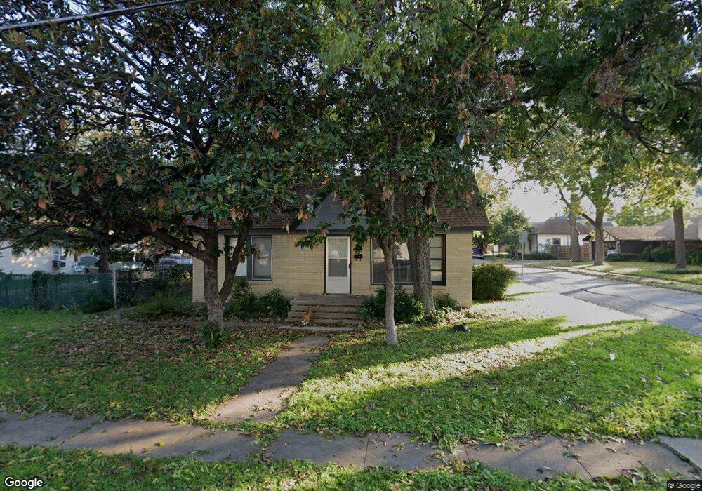 201 North St, Grand Prairie, TX 75050 - photo 1