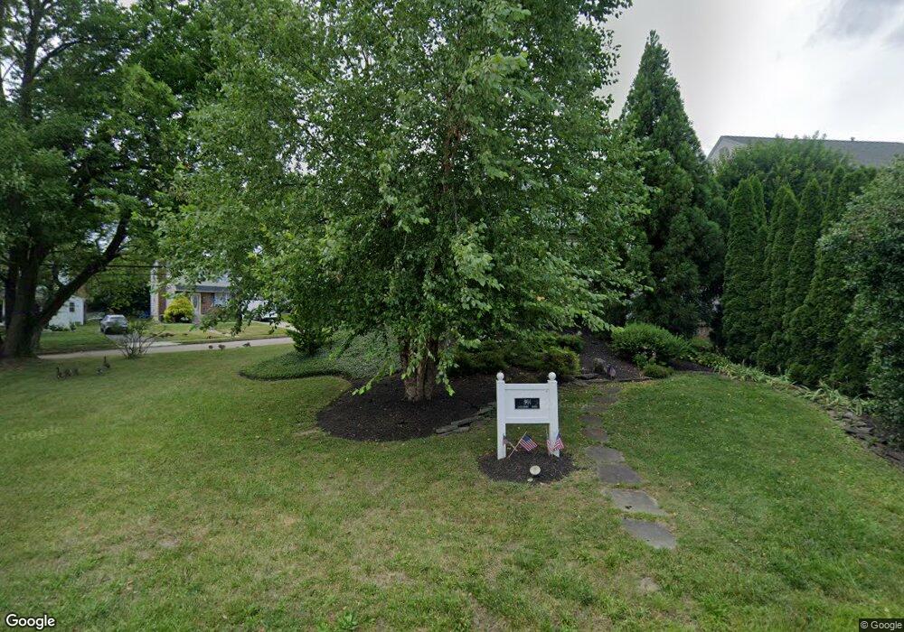 901 Lakeshore Dr, Haddon Township, NJ 08108 - photo 1