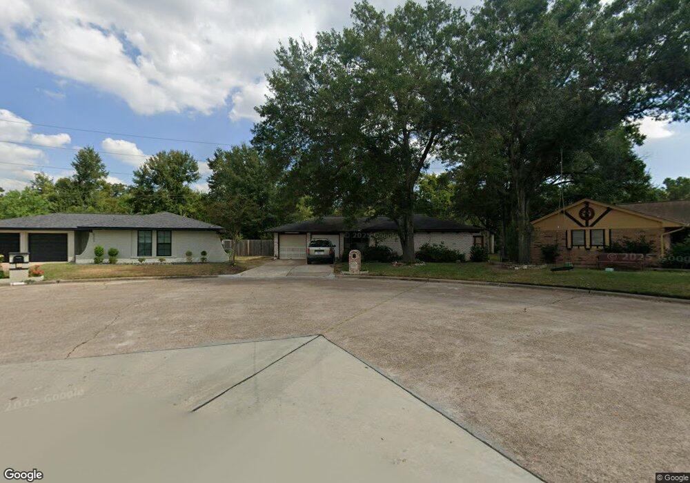 6307 Oaknut Dr, Houston, TX 77088 - photo 1