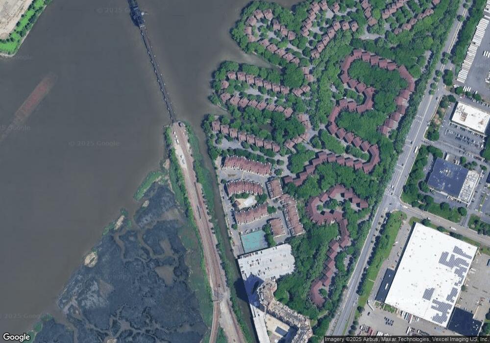 716 Mainsail Ln unit E6B, Secaucus, NJ 07094 - photo 1