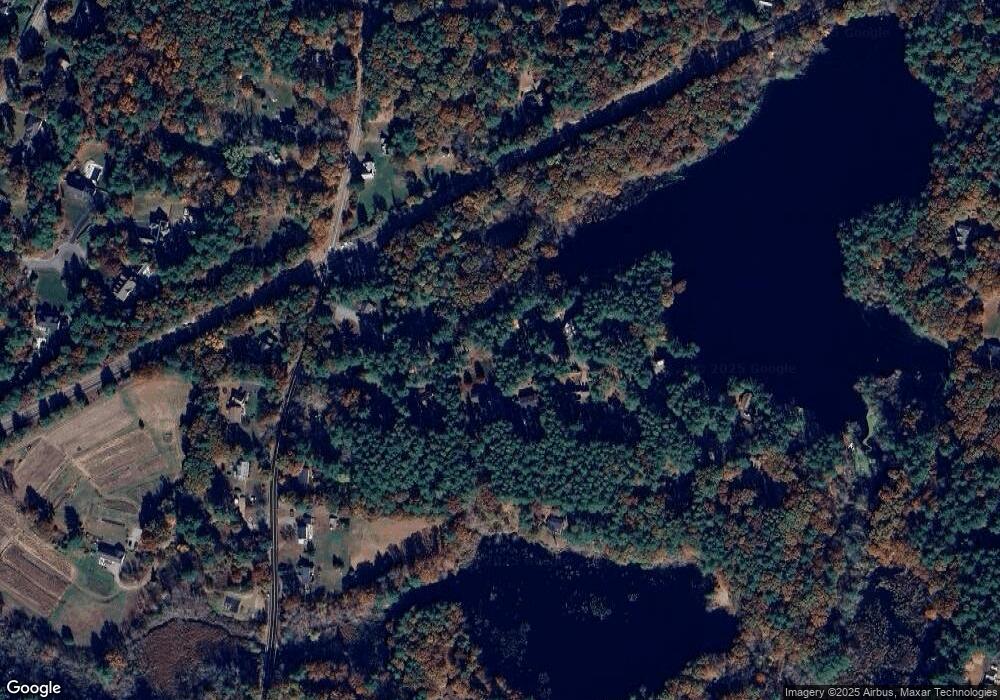 7.5 King Philip Trail, Norfolk, MA 02056 - photo 1