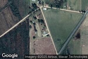 121 Daniels Rd, Surrency, GA 31563