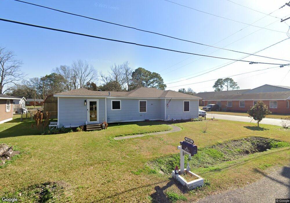 1107 Versailles Crescent, New Iberia, LA 70560 - photo 1