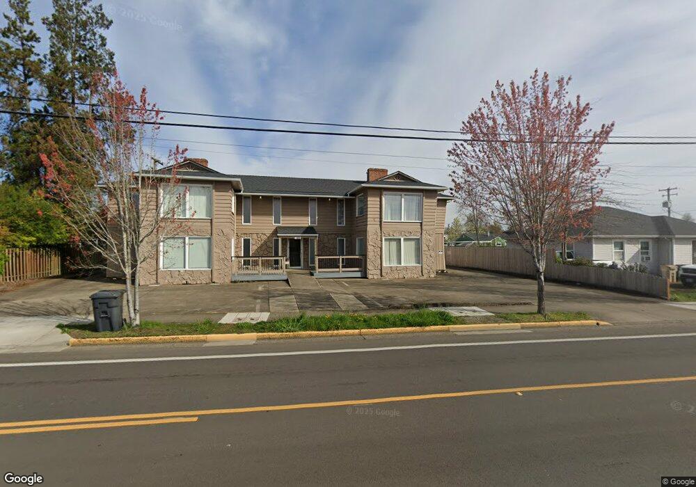 1055 Queen Ave SW, Albany, OR 97321 - photo 1