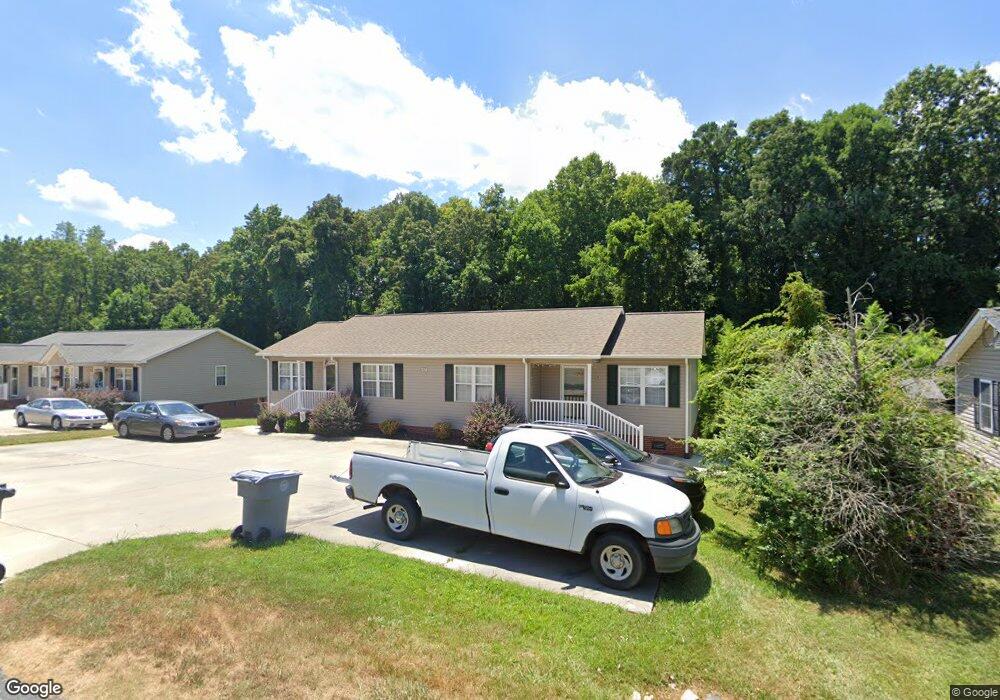 657 Lincoln Ave, Asheboro, NC 27205 - photo 1