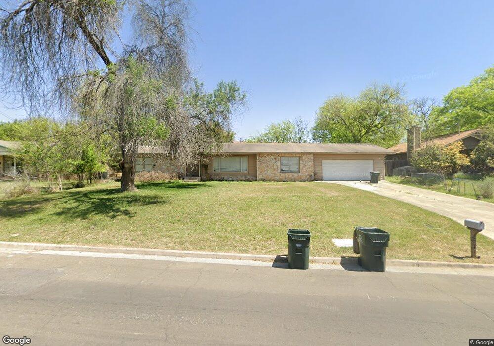 1332 Chestnut St, San Marcos, TX 78666 - photo 1