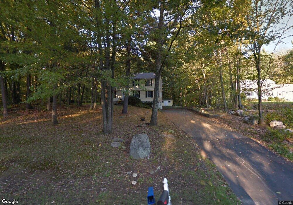 10 Poplar Cir, Londonderry, NH 03053 - photo 1