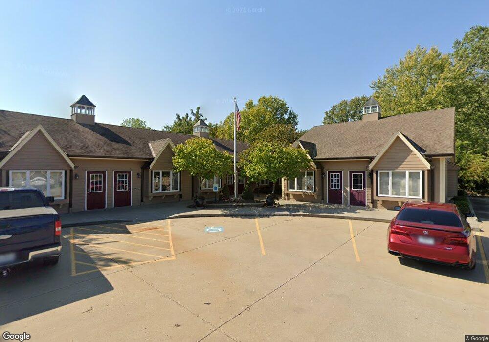 100 Sky Vue Dr, Raymore, MO 64083 - photo 1