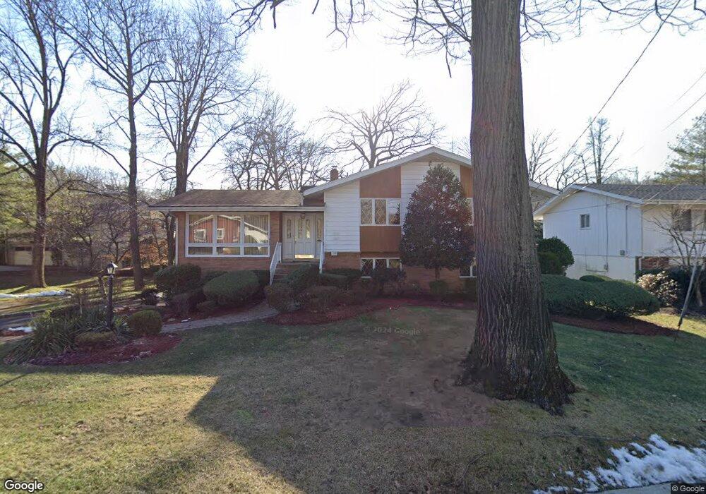 188 Jenkins Dr, Englewood Cliffs, NJ 07632 - photo 1