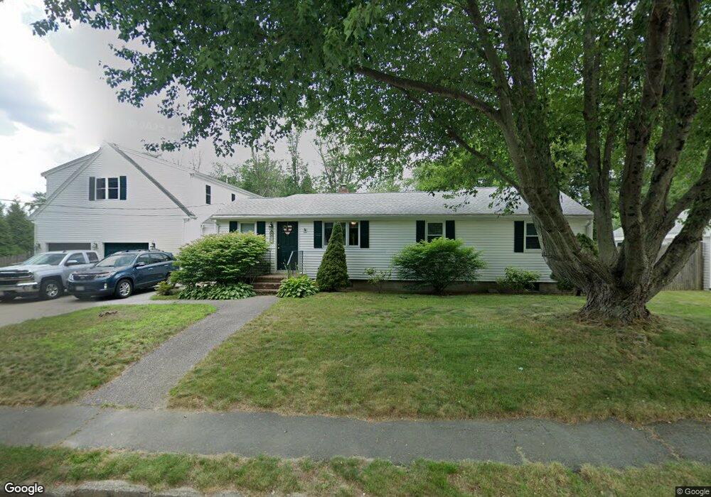 22 Fiske Dr, Bridgewater, MA 02324 - photo 1