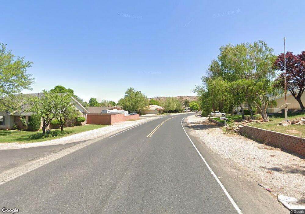 1898 Hibiscus Cir, Saint George, UT 84790 - photo 1