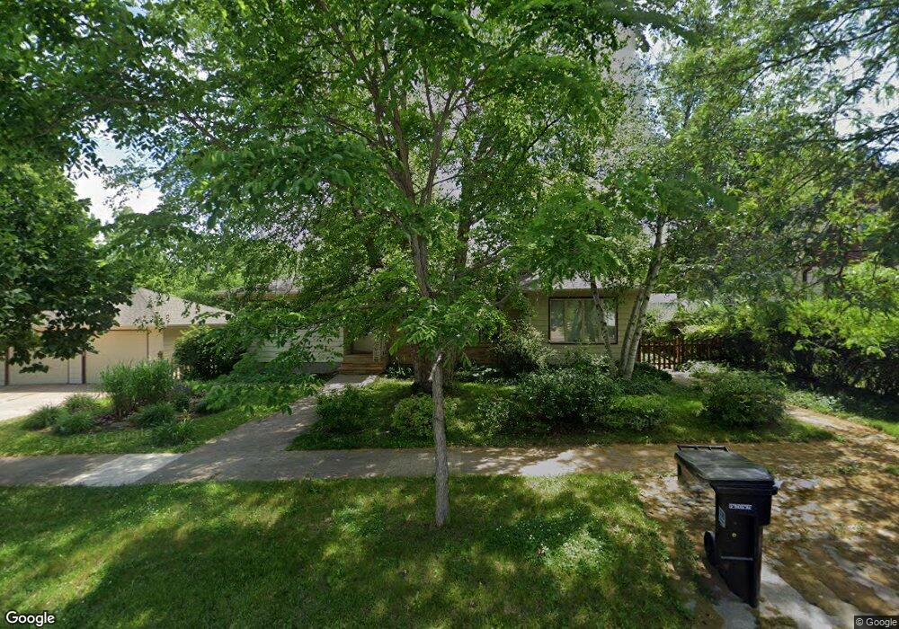 1010 College St, Cedar Falls, IA 50613 - photo 1