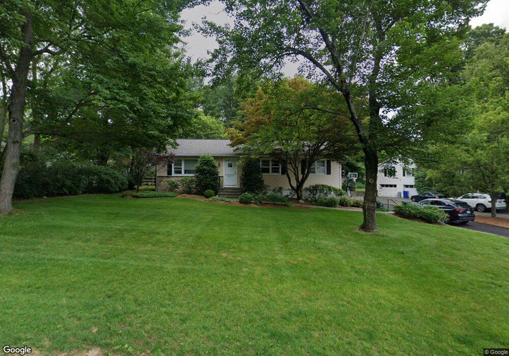 2 Winterset Dr, Norwalk, CT 06851 - photo 1