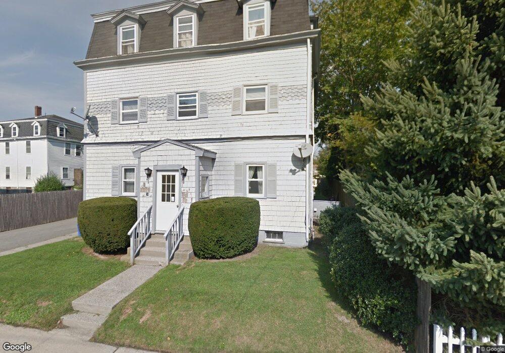 24 - 26 Merton Rd unit 1, Newport, RI 02840 - photo 1