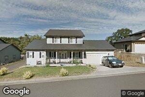 574 N View Dr, Winchester, OR 97495