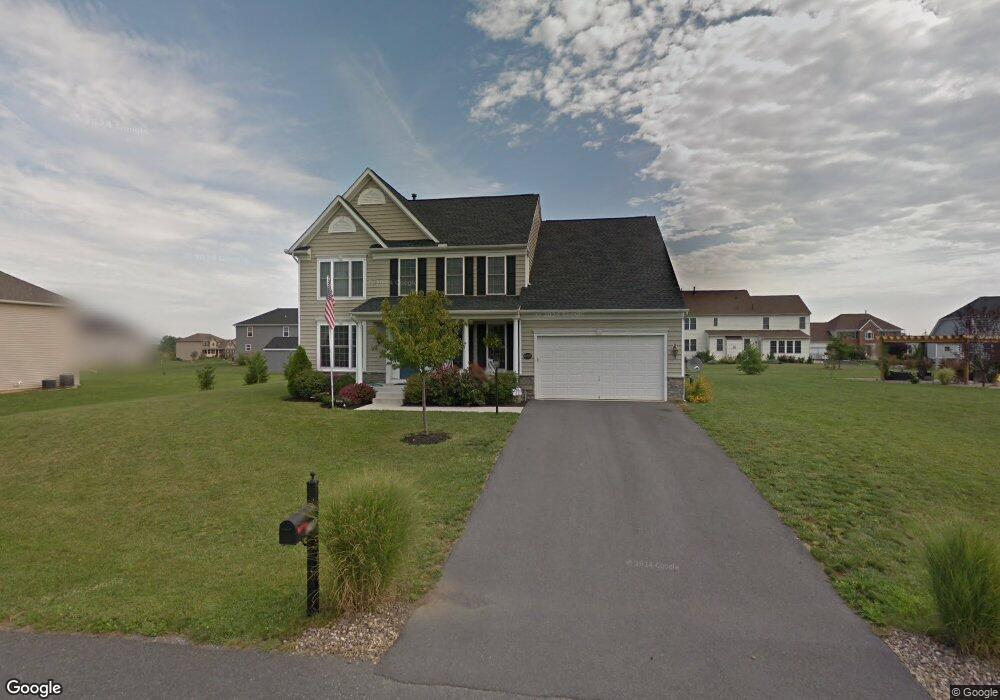 12922 Daybreak Ln, Greencastle, PA 17225 - photo 1