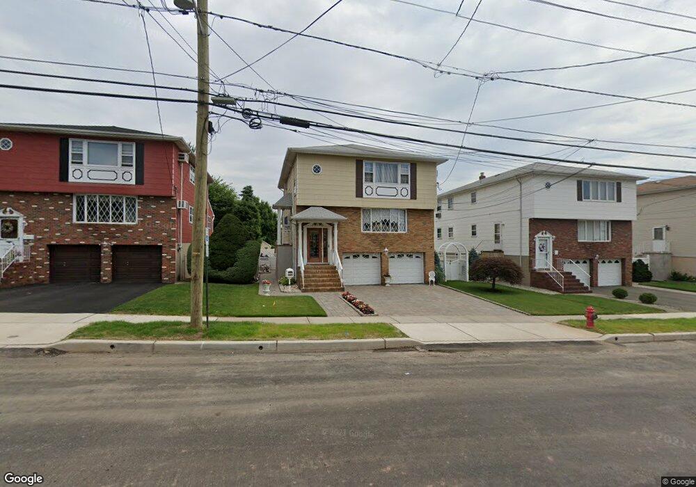 713 Page Ave, Lyndhurst, NJ 07071 - photo 1