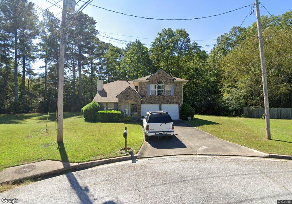 2045 Great Oaks Ct unit 3, Lithonia, GA 30058 - photo 1