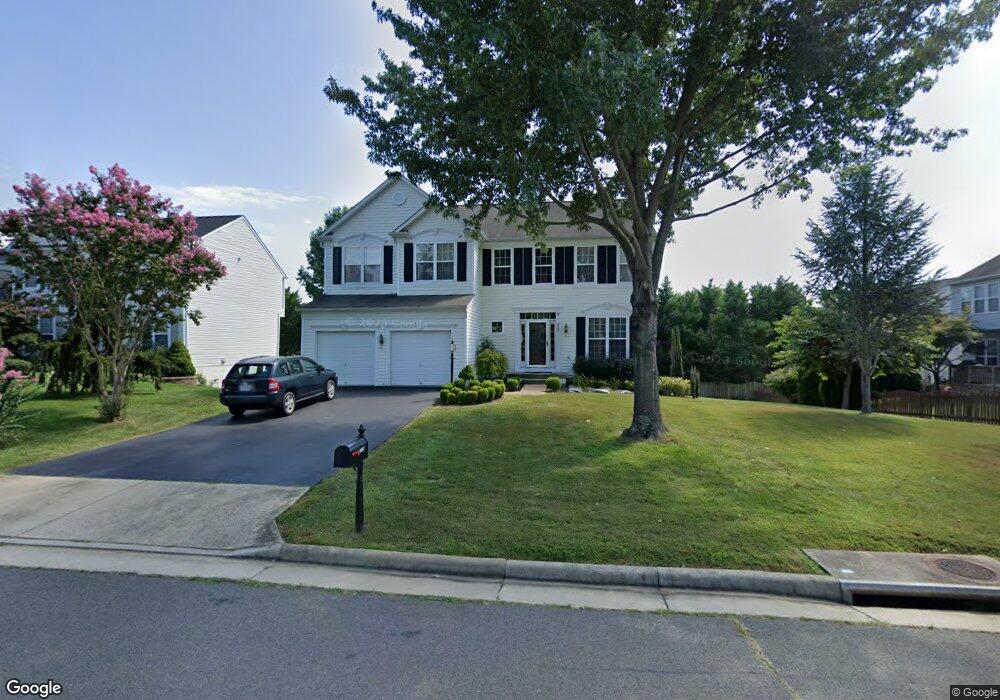 6097 Spindle Tree Ct, Woodbridge, VA 22193 - photo 1