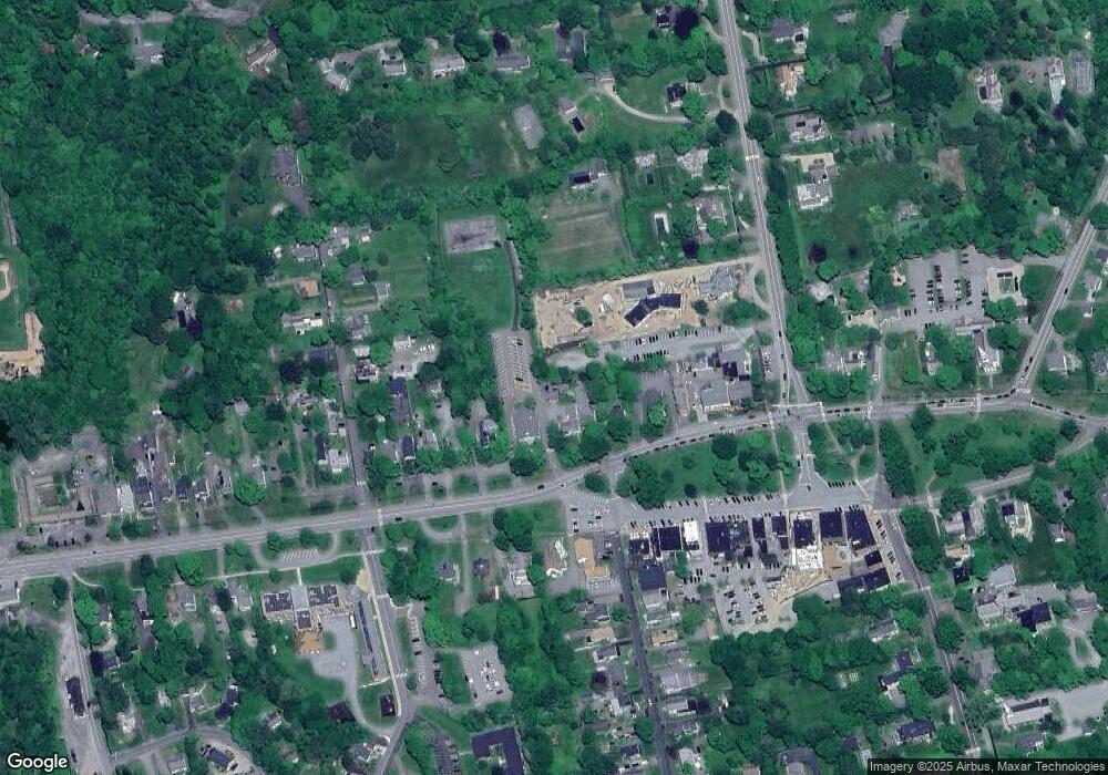 62 West St unit 1, Litchfield, CT 06759 - photo 1