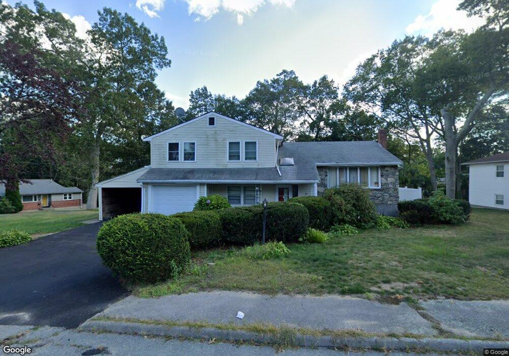 37 Decota Dr, Randolph, MA 02368 - photo 1