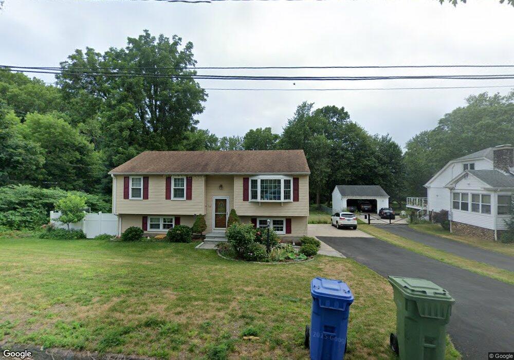 19 Willow St, Wallingford, CT 06492 - photo 1