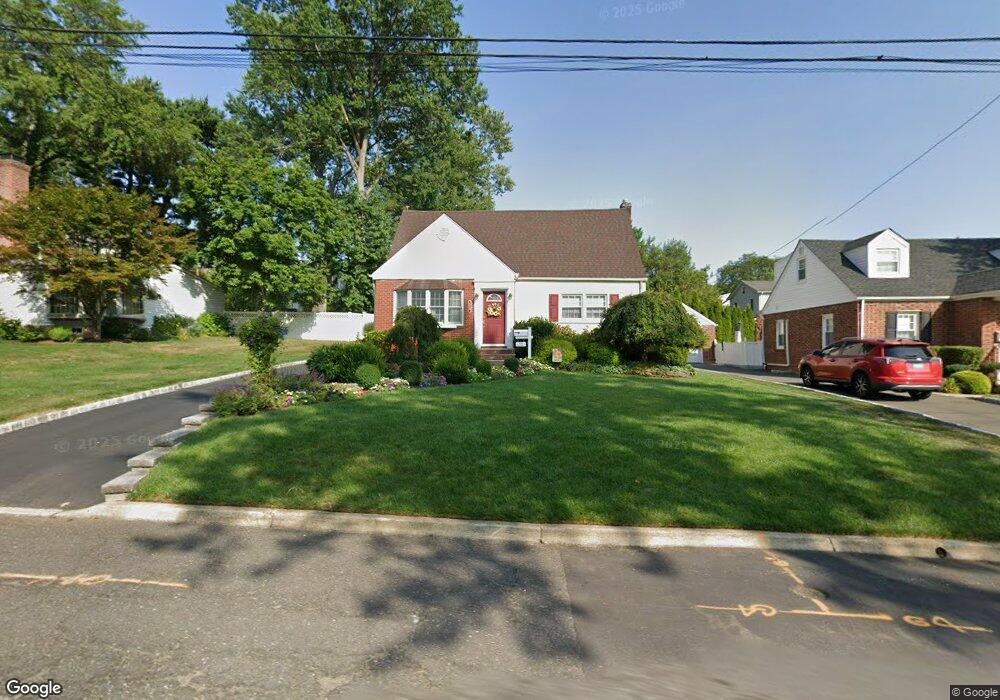 770 Oak Ave, River Edge, NJ 07661 - photo 1