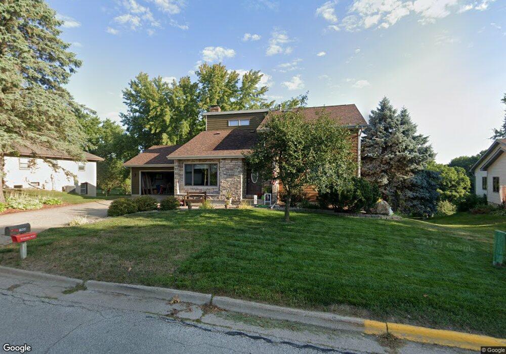 1404 Skyline Dr, Winona, MN 55987 - photo 1
