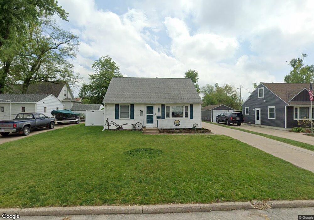 2315 Deborah Dr SW, Cedar Rapids, IA 52404 - photo 1