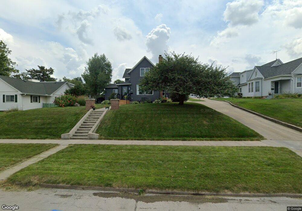 1504 W Main St, Marshalltown, IA 50158 - photo 1