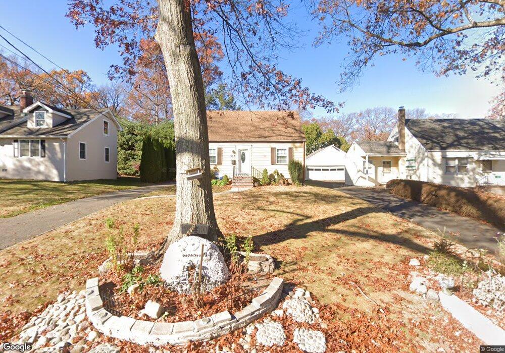 367 Dartmouth St, Wyckoff, NJ 07481 - photo 1