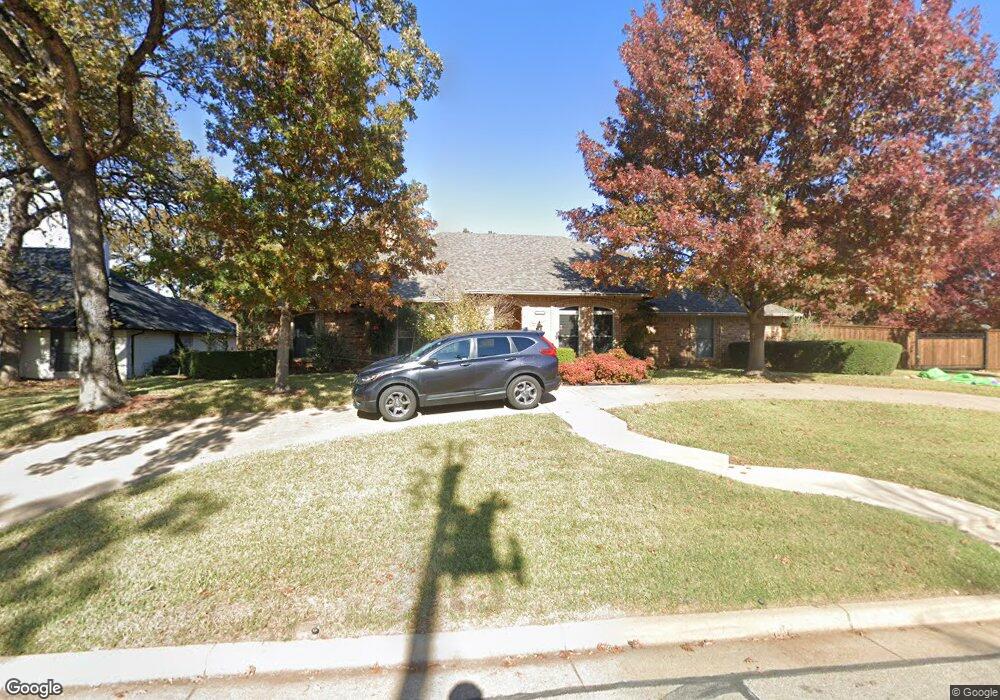 1213 Schumac Ln, Bedford, TX 76022 - photo 1