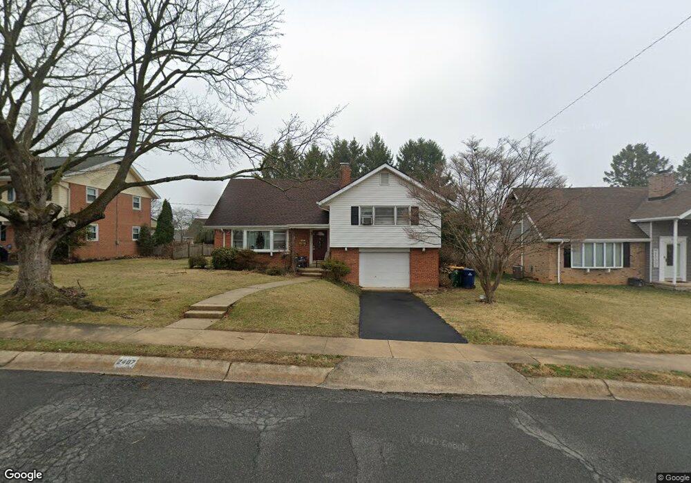 2407 Laurel Rd, Reading, PA 19609 - photo 1