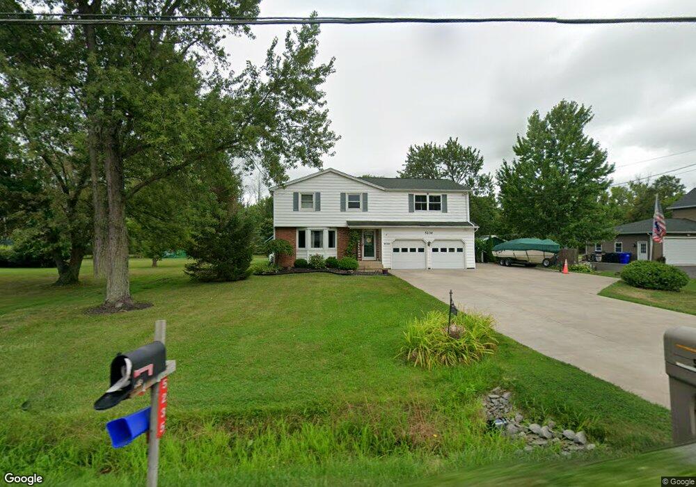 5236 Mapleton Rd, Lockport, NY 14094 - photo 1