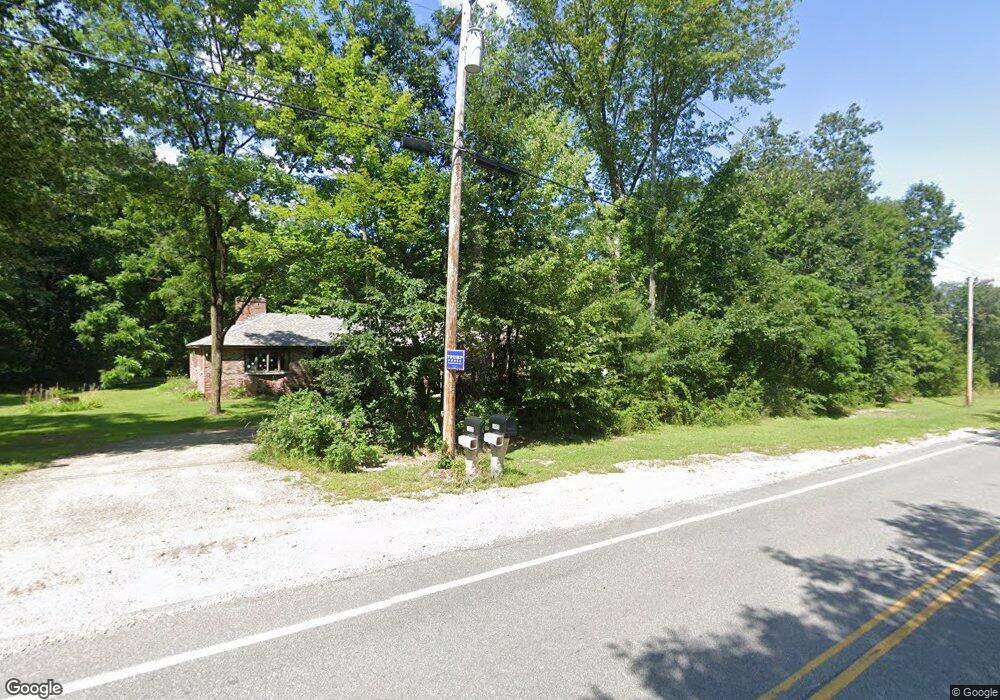 1055 Long St, Webster, NH 03303 - photo 1