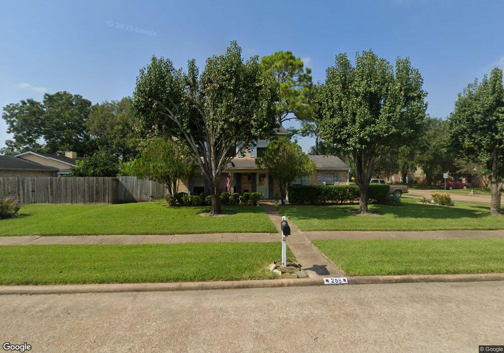 268 E Castle Harbour Dr, Friendswood, TX 77546 - photo 1