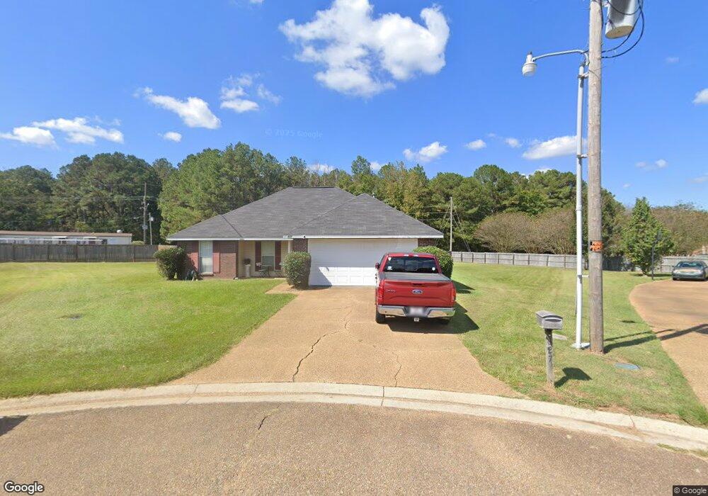 627 Saddle Cove, Byram, MS 39272 - photo 1