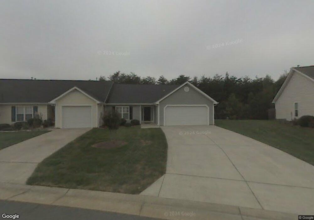 3574 Oak Chase Dr, High Point, NC 27265 - photo 1